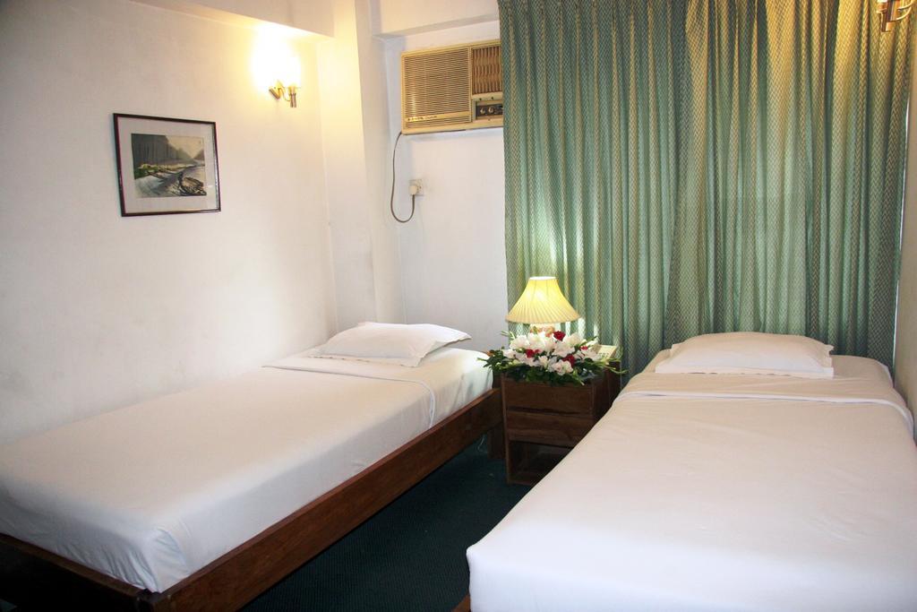White House Hotel - City Center Dhaka Ngoại thất bức ảnh