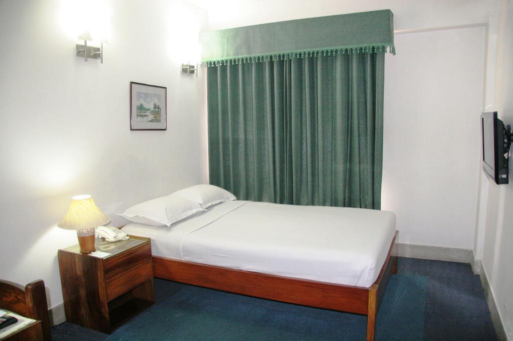 White House Hotel - City Center Dhaka Ngoại thất bức ảnh
