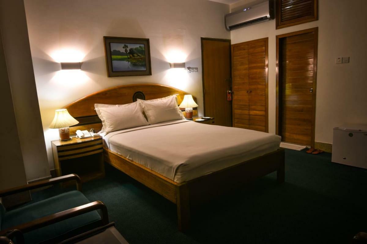 White House Hotel - City Center Dhaka Ngoại thất bức ảnh