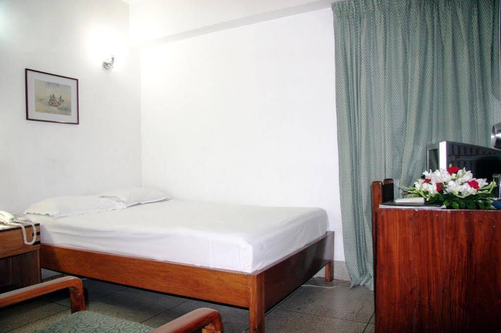 White House Hotel - City Center Dhaka Ngoại thất bức ảnh